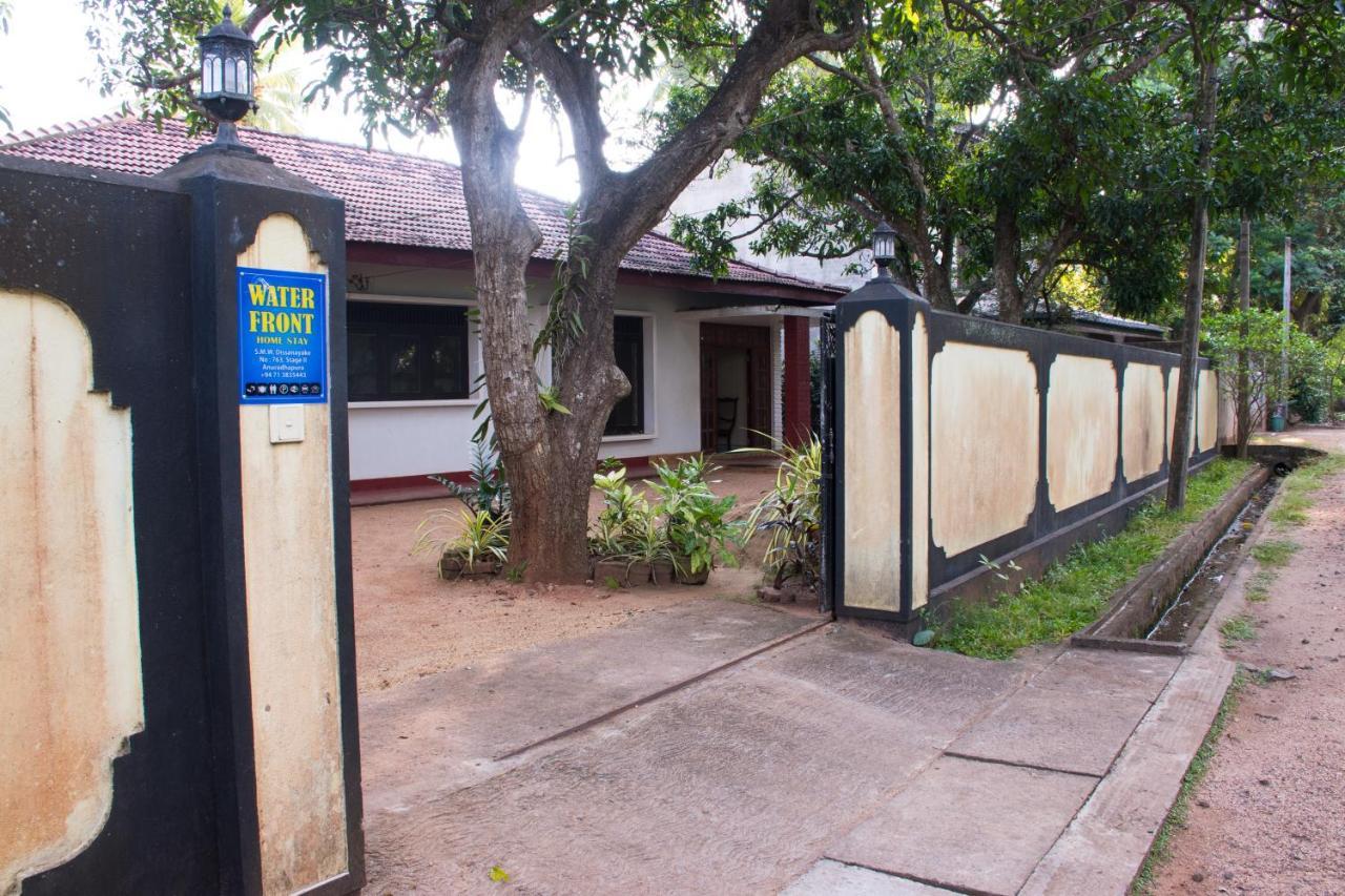 Water Front Home Stay And Resort Anuradhapura Esterno foto