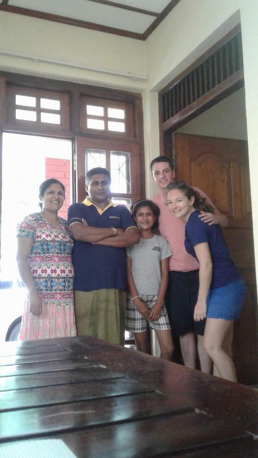 Water Front Home Stay And Resort Anuradhapura Esterno foto